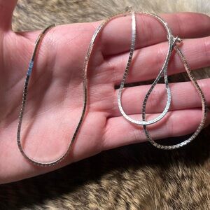 Shiny sterling silver italian box chain